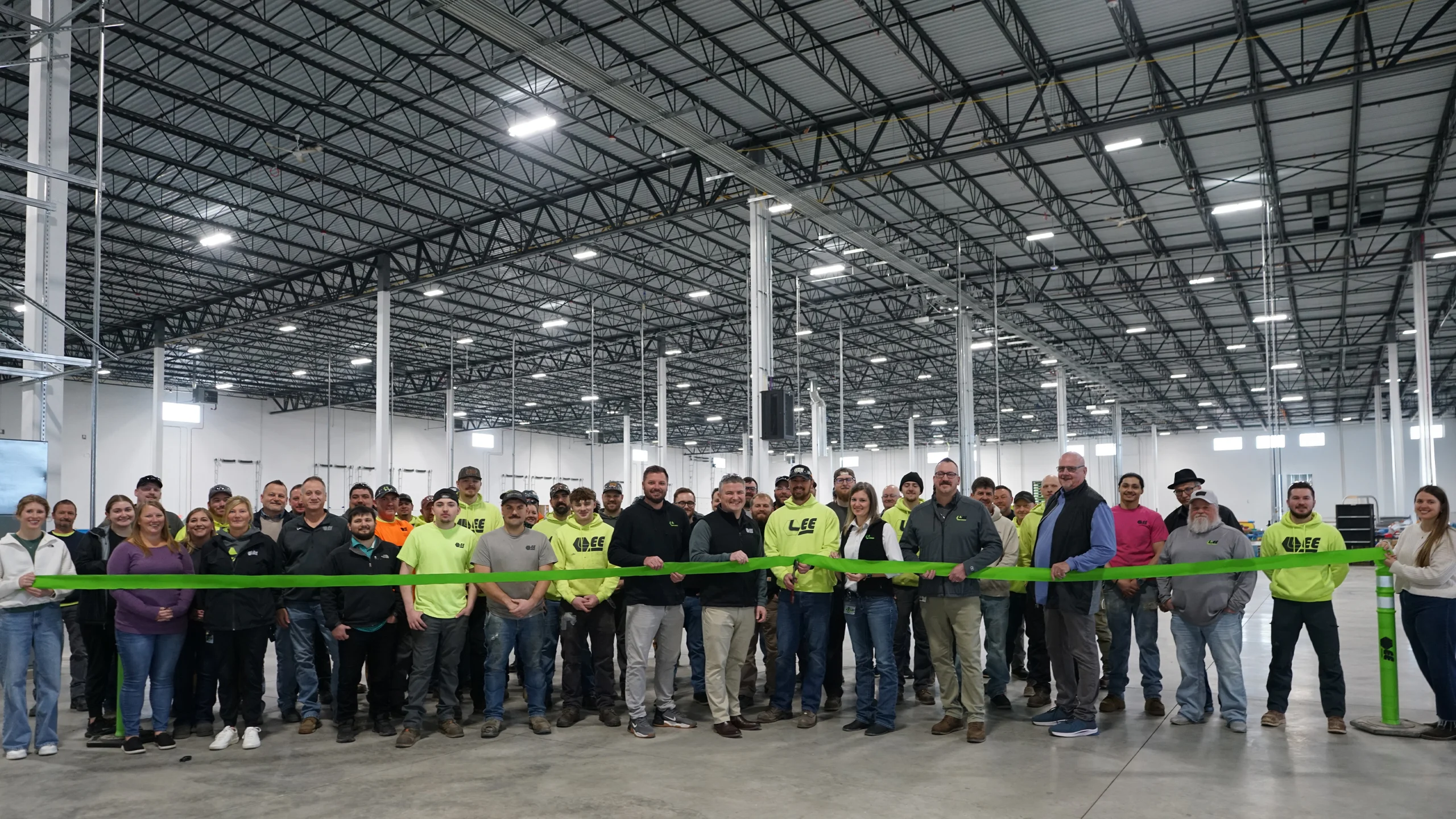 Lee Ribboncutting Featured Vc Lee Ribboncutting Featured Vc