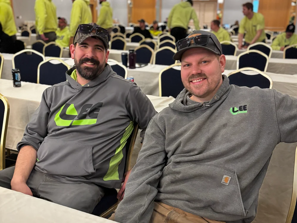 Lee Safetymeeting 1b