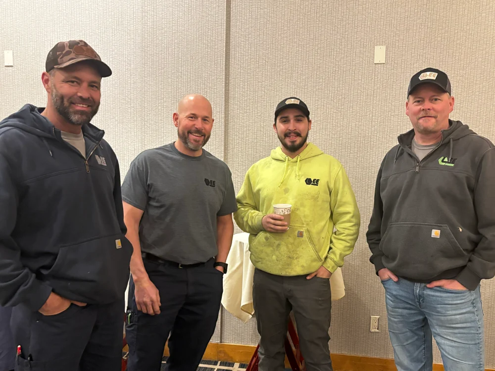 Lee Safetymeeting 1j