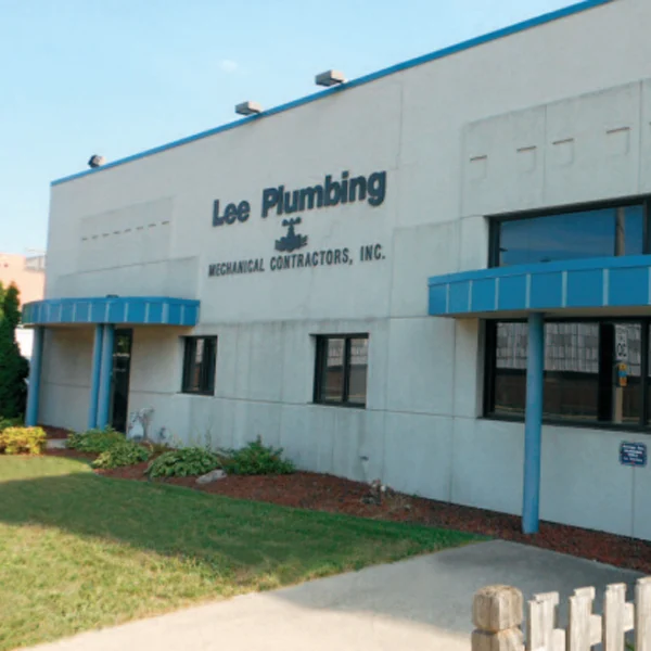 Lee Kenosha Square