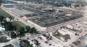 Lee 2001